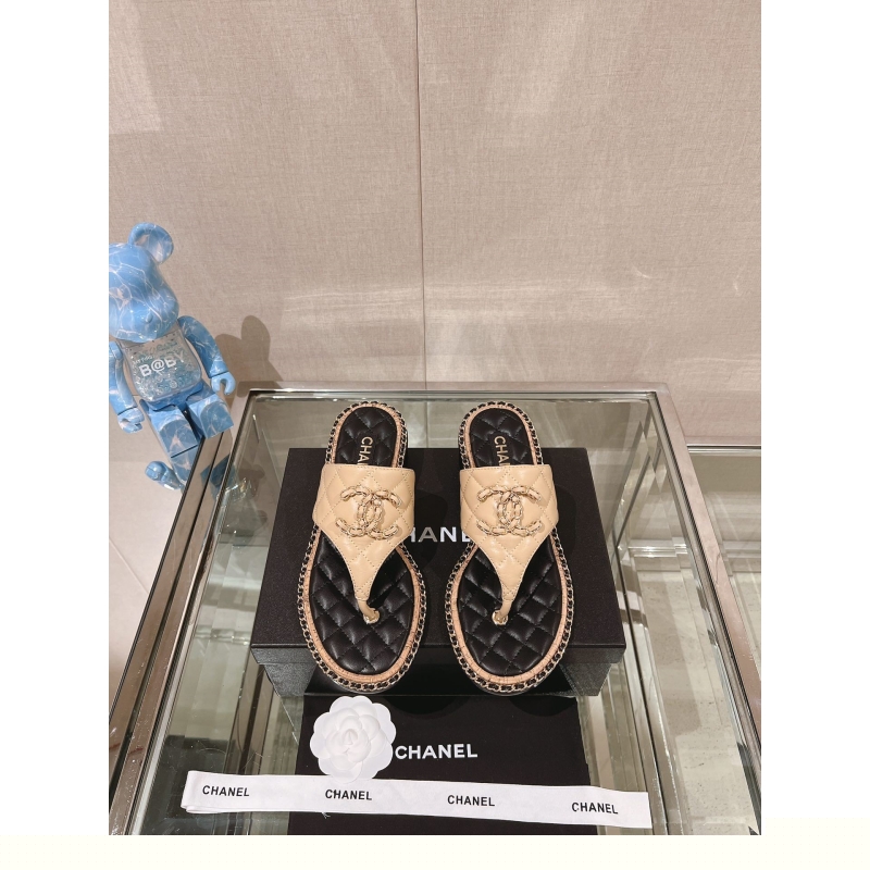 Ch*el slippers